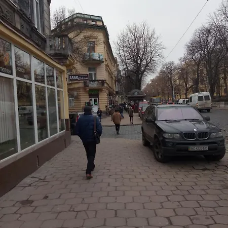 Stepana Bandery Street 37-2 *