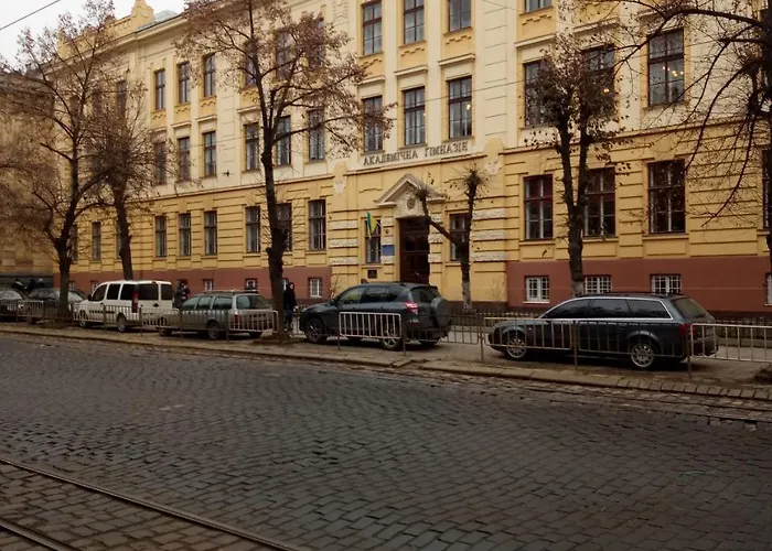 Διαμέρισμα Stepana Bandery Street 37-2