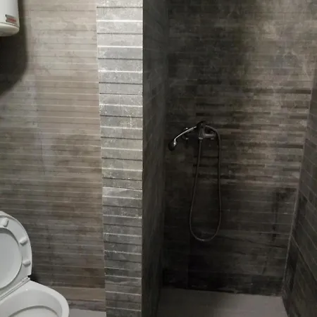 Stepana Bandery Street 37-2